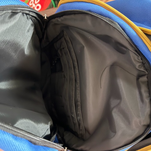 Fallout 4 Custom Men's Backpack - Picture 6 of 7